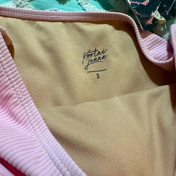 KORTNI JEANE High-Waisted Tie-Up Front Ribbed Swim Bottoms PINK - Sz S - NWT - Picture 4 of 6